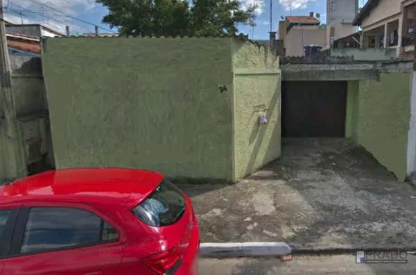 CASA 1DORM, SALA, COZINHA E BANHEIRO PISO E AZULEJOS NOVOS, QUINTAL, CASA VAI SER ENTREGUE COM PINTURA FEITA, 2VAGAS COBERTA, IMOVEL NA RUA DA SANTA CASA E PRÓXIMO ESTRADA DO UNA.