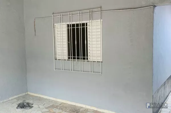 Casa para Aluguel em Suzano - Bairro Jardim Monte Cristo, 1dorm, Sala, Cozinha, Banheiro, Area de Serviço (Não é individual e sem vaga) - Foto 2