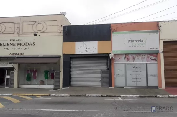 SALÃO COMERCIAL NA RUA BENJAMIN CONSTANT COM 40M² E UM BANHEIRO - PRÓXIMO MOGIDONTO.