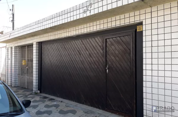 4dorms sendo uma suíte, sala e cozinha grande, área Gourmet com Churrasqueira, forno e banheiro, 2 Vagas cobertas portão automático  3.200,00  incluso IPTU, 10minutos a pé da estação de trem de Suzano CPTM.