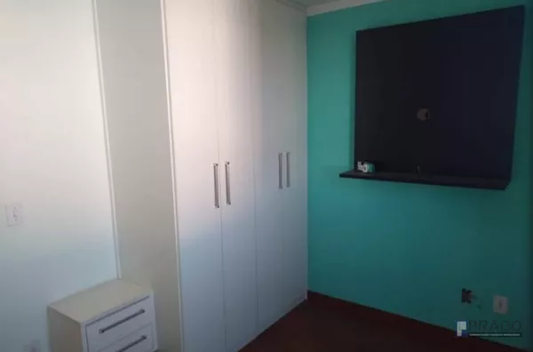 OPORTUNIDADE UNICA, PORTEIRA FECHADA COM MOVEIS QUE ESTÃO NAS FOTOS NUNCA USADO, E APTO NUNCA FOI HABITADO, PRÓXIMO ESTAÇÃO BRÁS CUBAS, 2DORMS, SALA, COZINHA, BANHEIRO, 1 VAGA, SALÃO DE FESTA PARA 400 PESSOAS, CHURRASQUEIRA, PLAYGROUND, QUADRA POLIESPORTI