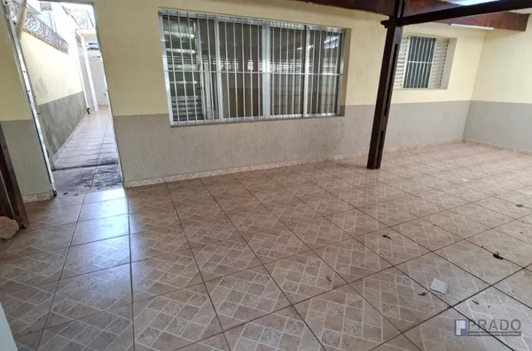 Casa para aluguel, 3 quarto(s), Vagas de garagem - Jardim Míriam (Jardim Natal), Suzano