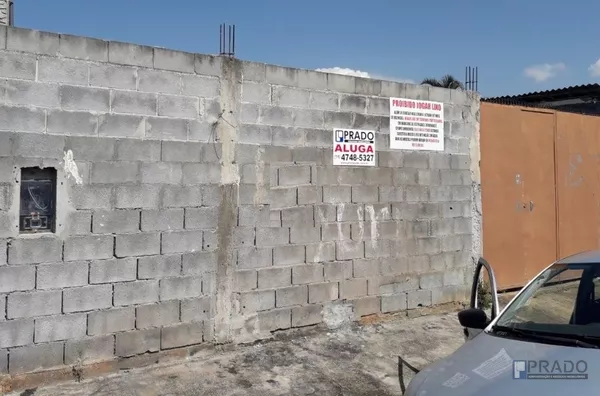 LOCAÇÃO TERRENO 10 X 44,20 TOTAL TODO MURADO COM PORTÃO ALTO, AO LADO DO MERCADO NAGUMO NA AVENIDA BRASILIA EM SUZANO. 