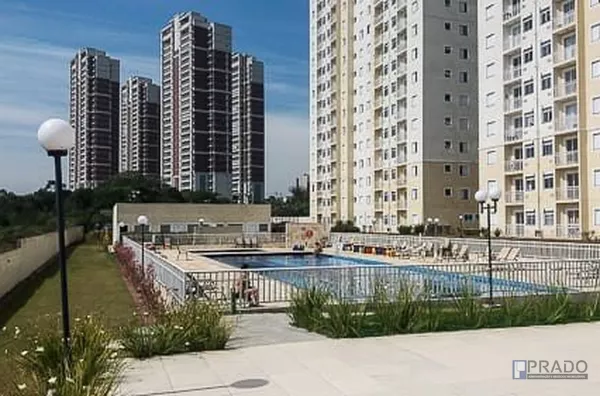Lindo Apartamento Condomínio Máximo Mogi das Cruzes - SP,  Visão da sacada para Centenário, 2dorms, sala, cozinha, banheiro, 1 vaga, elevador, salão de Festa, churrasqueira, Piscinas.