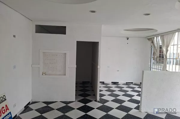 Locação Salão de Esquina na Av: Brasília em Suzano Próximo ao Supermercado Nagumo, 60m2: 10 de Frente por 6 de Fundos, Recepção, Escritório, 1 Sala e um WC, pode aproveitar Fachada;  R$ 2.200,00 + IPTU. - Foto 14
