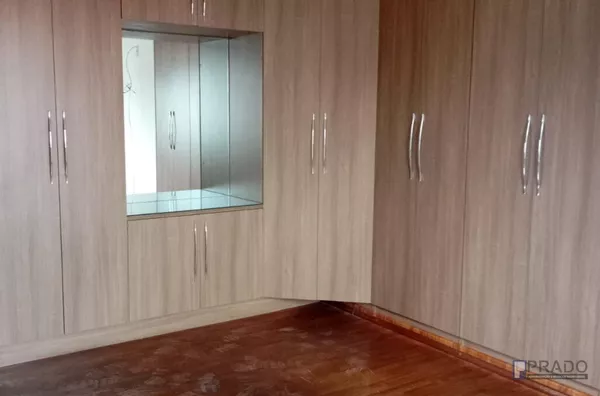 Belissima CASA COMERCIAL ou RESIDENCIAL para LOCAÇÃO na região CENTRAL DA CIDADE