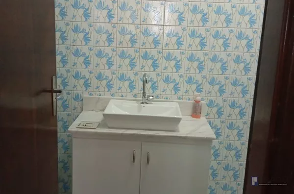 Belissima CASA COMERCIAL ou RESIDENCIAL para LOCAÇÃO na região CENTRAL DA CIDADE