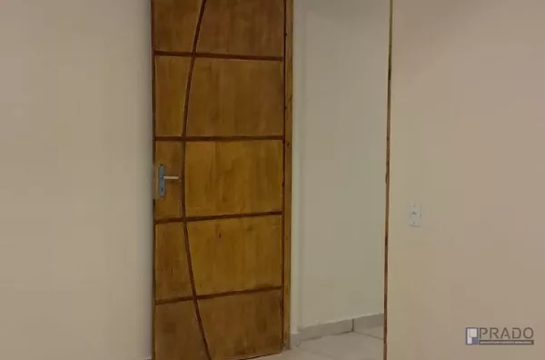Casa à Venda no Parque Residencial Casa Branca em Suzano - SP, Com Edícula Nova nos fundos de Um Quarto, Cozinha e Banheiro, segue mais informações na descrição abaixo: - Foto 9