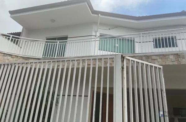 BELISSIMO IMOVEL EM CONDOMÍNIO NO RESIDENCIAL ALTOS DE SUZANO, SEGUE MAIS INFORMAÇÕES NA DESCRIÇÃO ABAIXO: 