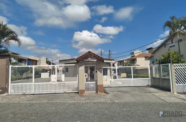 - CASA DE CONDOMINIO NA VILA URUPES EM SUZANO COM 2 DORMITÓRIOS