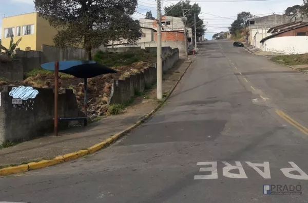 TERRENO PARA VENDA DE ESQUINA 970METROS EM MOGI DAS CRUZES - BAIRRO ITAPETI, 550MIL, COM ESCRITURA REGISTRADA, RUA LARGA, ÓTIMA OPORTUNIDADE.