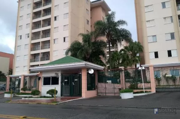 LINDO APARTAMENTO DE 80METROS NO CONDOMINIO CALIFORNIA DO LADO DO SHOPPING SUZANO, 3DORMS SENDO UMA SUITE, COZINHA PLANEJADA E PORTA DE VIDRO SEPARANDO LAVANDERIA, 1 VAGA, CONDOMINIO COM AREA DE LAZER COMPLETA, AGENDE UMA VISITA AINDA HOJE.