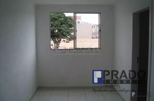 Vila Urupes: 3 dormitórios,sala,cozinha,1 wc,área de serviço,1 vaga de garagem, Pacote por R$ 1.200,00 incluso: locação, condomínio, IPTU, Água e Gás.  