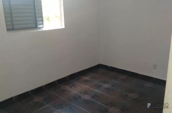 APARTAMENTO PARA VENDA NA VILA FIGUEIRA EM SUZANO PRÓXIMO A SANTA CASA COM 2 DORMITÓRIOS, SALA, COZINHA , 1 WC, ÁREA DE SERVIÇO, 1 VAGA DE GARAGEM