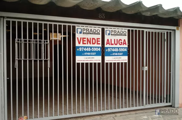 CASA PARA VENDA  NA ÁREA CENTRAL DE SUZANO COM 3 DORMITÓRIOS(1SUITE), SALA, COZINHA, 1 WC, ÁREA DE SERVIÇO, 2 VAGAS DE GARAGEM , A 5 MINUTOS DA ESTAÇÃO