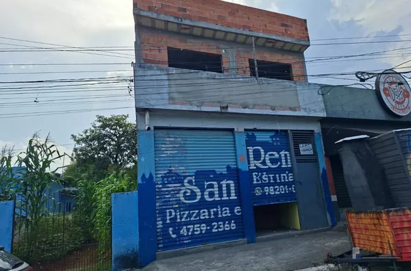  Salão para Locação no Colorado em Suzano - SP, copa e um banheiro, de 65m² Total, praticamente pronto para Pizzaria com forno, mas aceita outros comércios, pé direito 4 metros, Segue mais informações na descrição abaixo: