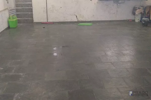 Sobrado residencial e comercial disponível para venda e aluguel no Jardim dos Ipês em Suzano, próximo ao Shopping, segue mais informações abaixo: