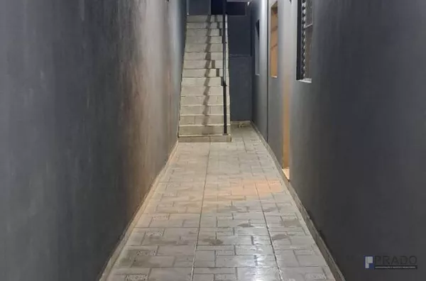 Casa à Venda no Parque Residencial Casa Branca em Suzano - SP, Com Edícula Nova nos fundos de Um Quarto, Cozinha e Banheiro, segue mais informações na descrição abaixo: - Foto 6