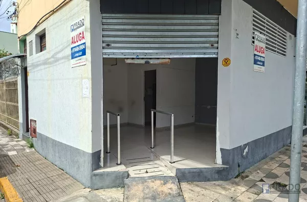 Salão Comercial no Centro de Suzano com 20 m², banheiro, deposito, com acessibilidade para cadeirante  todo no Porcelanato de esquina, na Rua Rui Barbosa, Segue mais informações na descrição abaixo:
