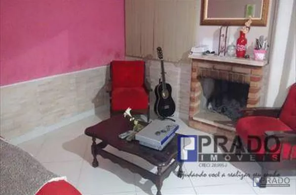 Sobrado em Suzano bairro Jardim das Flores