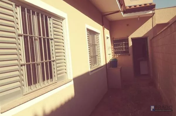 Casa com 2 dorms, Jardim Quaresmeira, Suzano - R$ 350.000,00, 115m² - Codigo: 1456