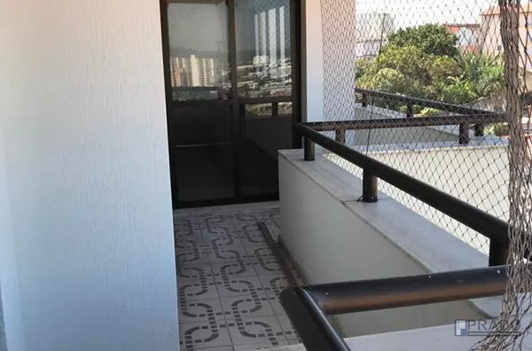 Apartamento com 3 dorms, Vila Lavínia, Mogi das Cruzes - R$ 350 mil, Cod: 1788