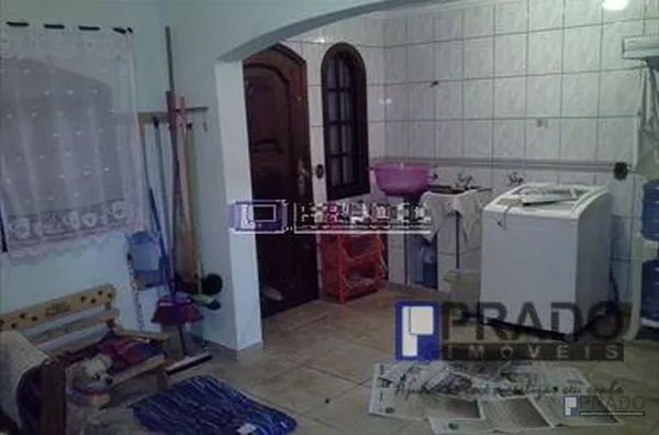 Sobrado em Suzano bairro Jardim Imperador