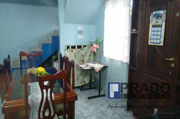 Sobrado em Suzano bairro Jardim das Flores