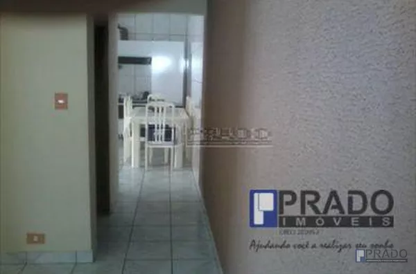 Sobrado em Suzano bairro Chácara Faggion