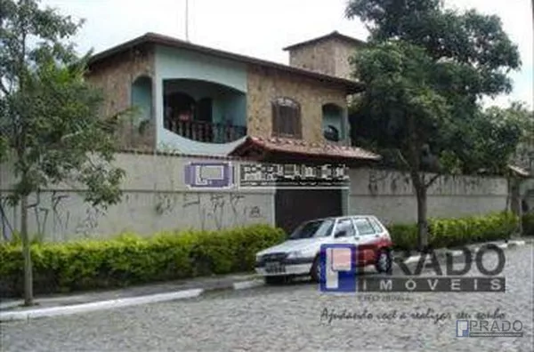 Sobrado em Suzano bairro Jardim Imperador