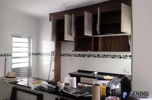 Casa com 3 dorms, Vila Colorado, Suzano - R$ 350 mil, Cod: 1815