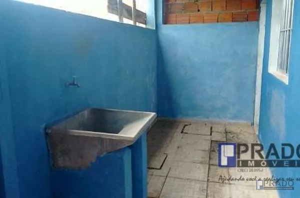 Casa com 4 dorms, Jardim São Bernardino, Suzano - R$ 600.000,00, 0m² - Codigo: 1747