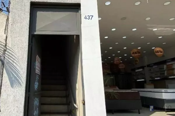 Sobreloja de 400m² no Centro de Ferraz