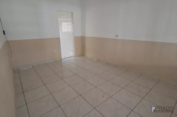 Casa para aluguel, 3 quarto(s), Vagas de garagem - Jardim Míriam (Jardim Natal), Suzano