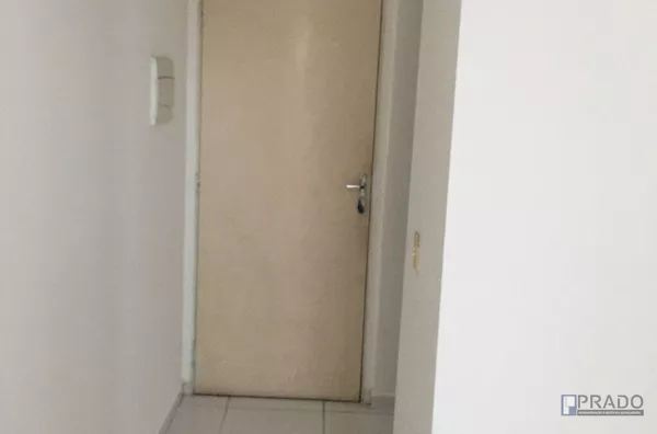 APARTAMENTO NA VILA URUPES COM 2 DORMITÓRIOS, SALA, COZINHA, 1 WC,ÁREA DE SERVIÇO, 1 VAGA DE GARAGEM - FINANCIA