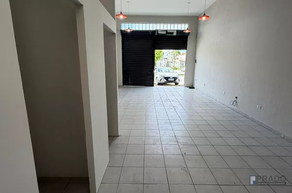 Salão Comercial para Aluguel Na Rua sete de setembro ao lado do Shopping , Mais informações na descrição abaixo : 