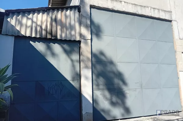 Galpão Quinta da Boa Vista Itaquaquecetuba SP  para locação com 750m², Zoneamento ZUDI  (Zona de Uso Industrial Diversificado), 7,5 pé direito, Recepção, 3 escritórios, 4 Wcs feminino/masculino,  refeitório, área lateral, Canil,  Abaixo Descrição Completa