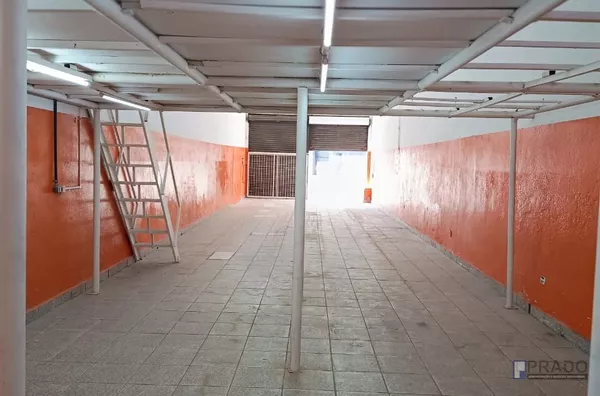 SALÃO COMERCIAL NO JARDIM ANZAI, NA GLICEIRIO (PROXIMO A PADARIA LAR DAS FLORES)