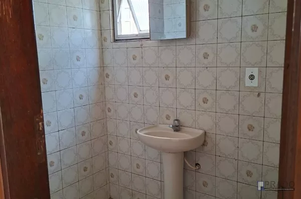 KITNET P/ LOCAÇÃO 01 DORMITORIO, NO CENTRO DE SUZANO,  5 MINUTOS DA ESTAÇÃO