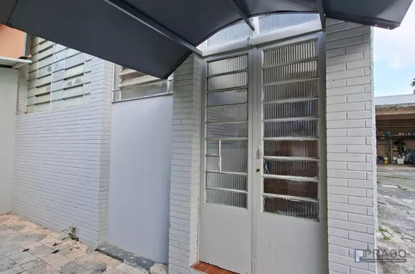 APARTAMENTO EM REGIÃO CENTRAL, COM 02 DORMITORIOS E 02 BANHEIROS PARA LOCAÇÃO, PROXIMO AO SENAI