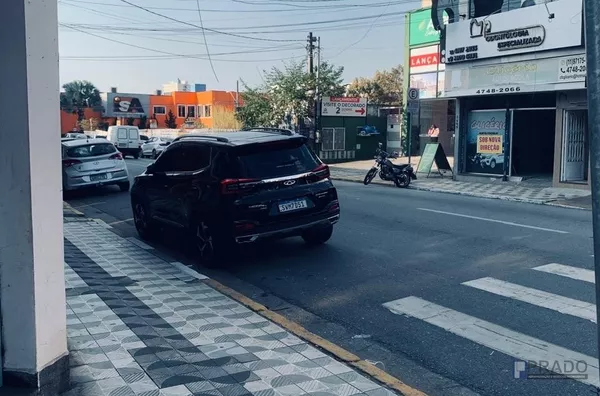 SALÃO COMERCIAL DE ESQUINA PARA LOCAÇÃO, NA GLICERIO - Foto 11