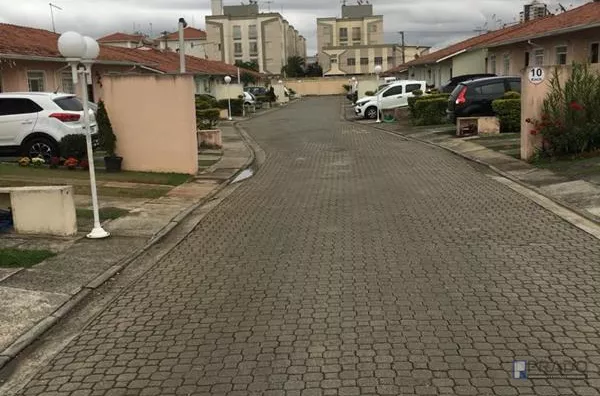 Casa de Condomínio com 2 dorms, Vila Urupês, Suzano - R$ 240.000,00, 47m² - Codigo: 1745