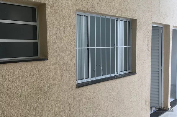 SALA COMERCIAL PROXIMO AO DOCELAR, 28m²