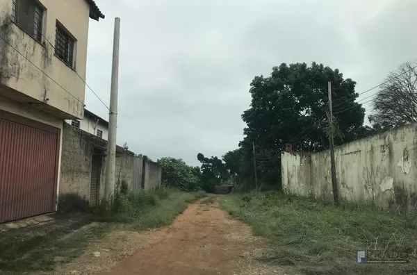 Venda de Terreno Próximo ao Tiro de Guerra em Suzano, Área de 2.747m2, ótimo para várias finalidades, aceita permuta total ou parcial. 