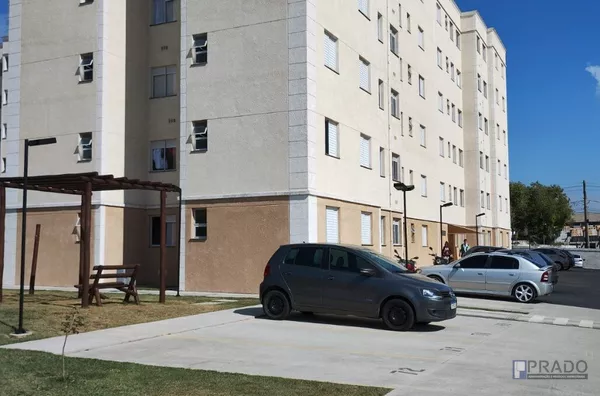 Apto para Venda Próximo ao Blue Beach antigo Tênis Clube, Residencial Caminho do Sol, Com Elevador. 1dorm com possibilidade para 2 tem estrutura na sala, Cozinha, Sala, Banheiro e 1 Vaga, agende uma visita ainda hoje. 