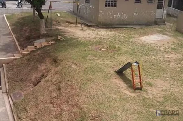 Apartamento com 2 dorms, Jardim Aracaré, Itaquaquecetuba - R$ 140 mil, Cod: 1779