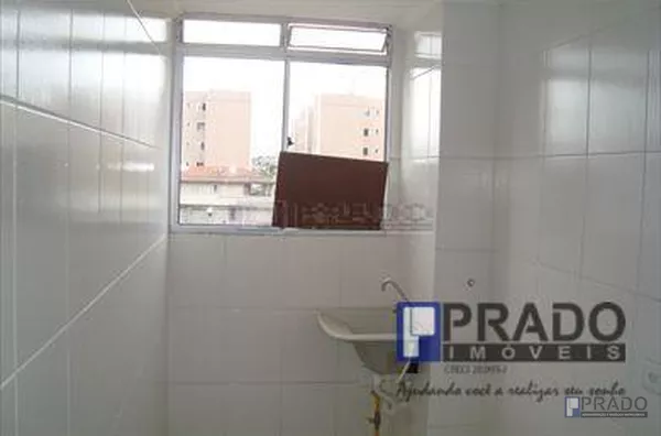 Vila Urupes: 3 dormitórios,sala,cozinha,1 wc,área de serviço,1 vaga de garagem, Pacote por R$ 1.200,00 incluso: locação, condomínio, IPTU, Água e Gás.  