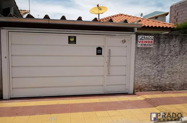 CASA COM 3 DORMITÓRIOS, SALA, COZINHA, ÁREA DE SERVIÇO, 2 WCS, EDÍCULA INFERIOR E SUPERIOR, QUNTAL, 4 VAGAS DE GARAGEM COBERTA, PORTÃO ELETRONICO - Foto 3