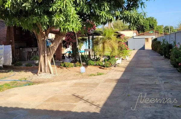 Casa para venda e aluguel 