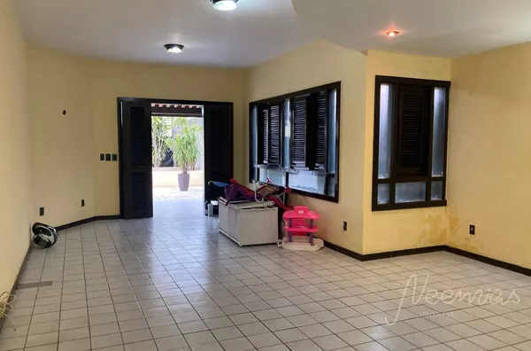 Excelente imóvel próximo ao centro de Parnaíba!!